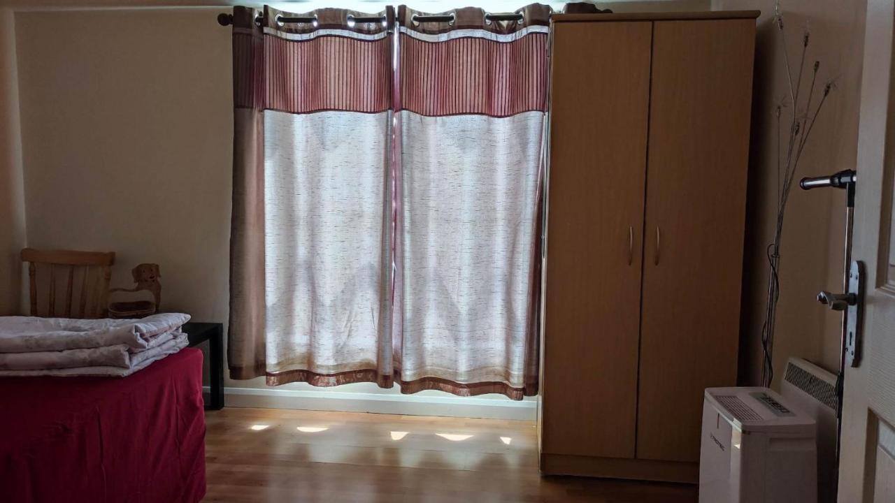 Budget-Friendly Self-Serve Lodging Galway Kültér fotó